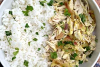 Easy Slow Cooker Curry Chicken Rice Bowls