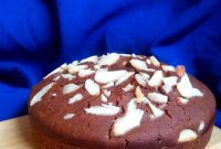 No-Bake Biscuit Cake