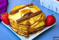 Keto Cream Cheese Cloud Pancakes