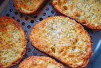 Effortless Air Fryer Garlic Bread