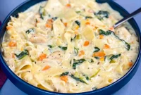 Velvety Chicken Lasagna Soup