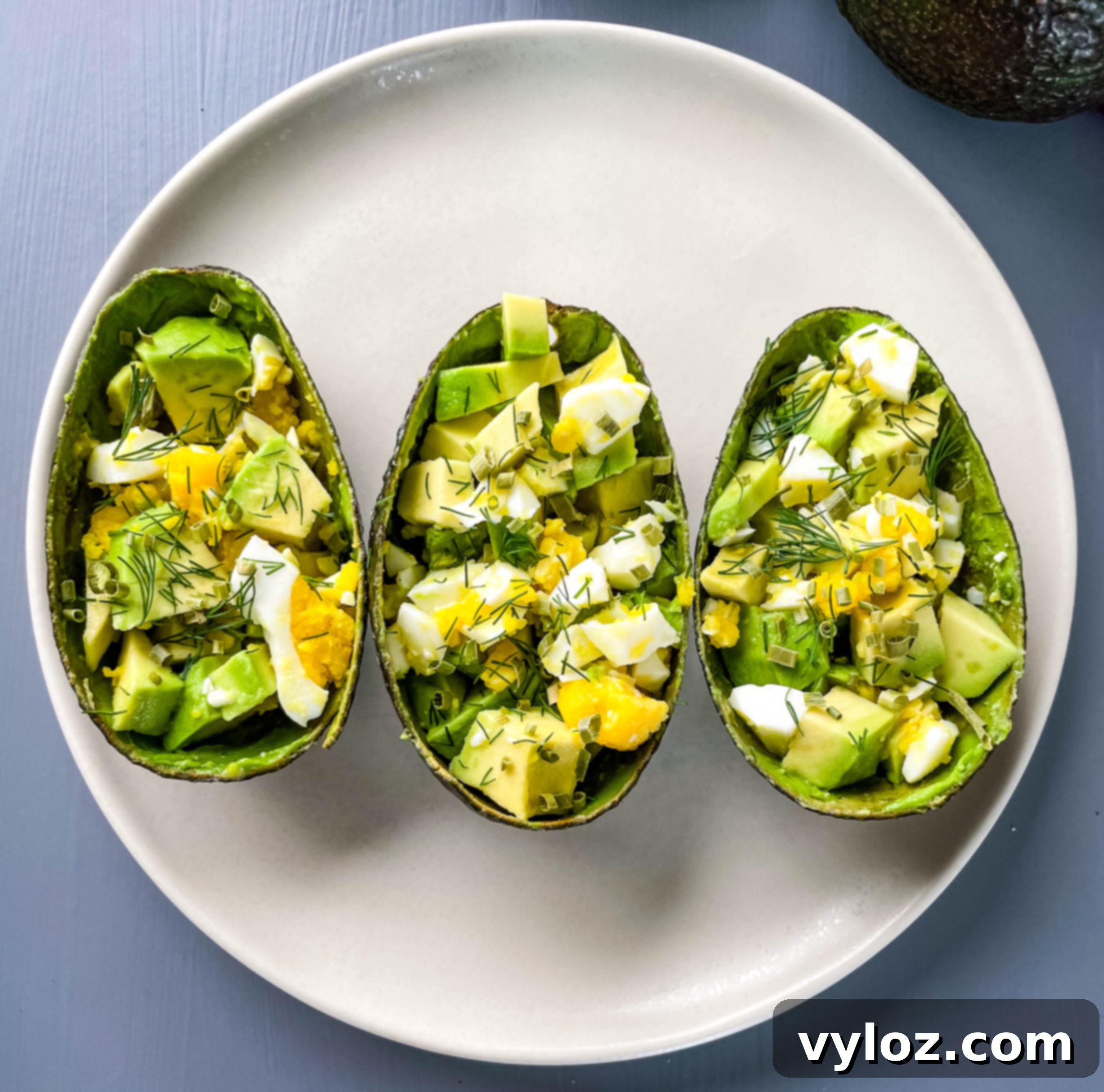 Savory Avocado Egg Bites 1 featured 31585