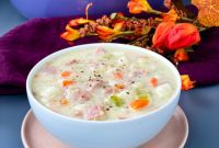 Velvety Ham, Potato and Garden Vegetable Soup