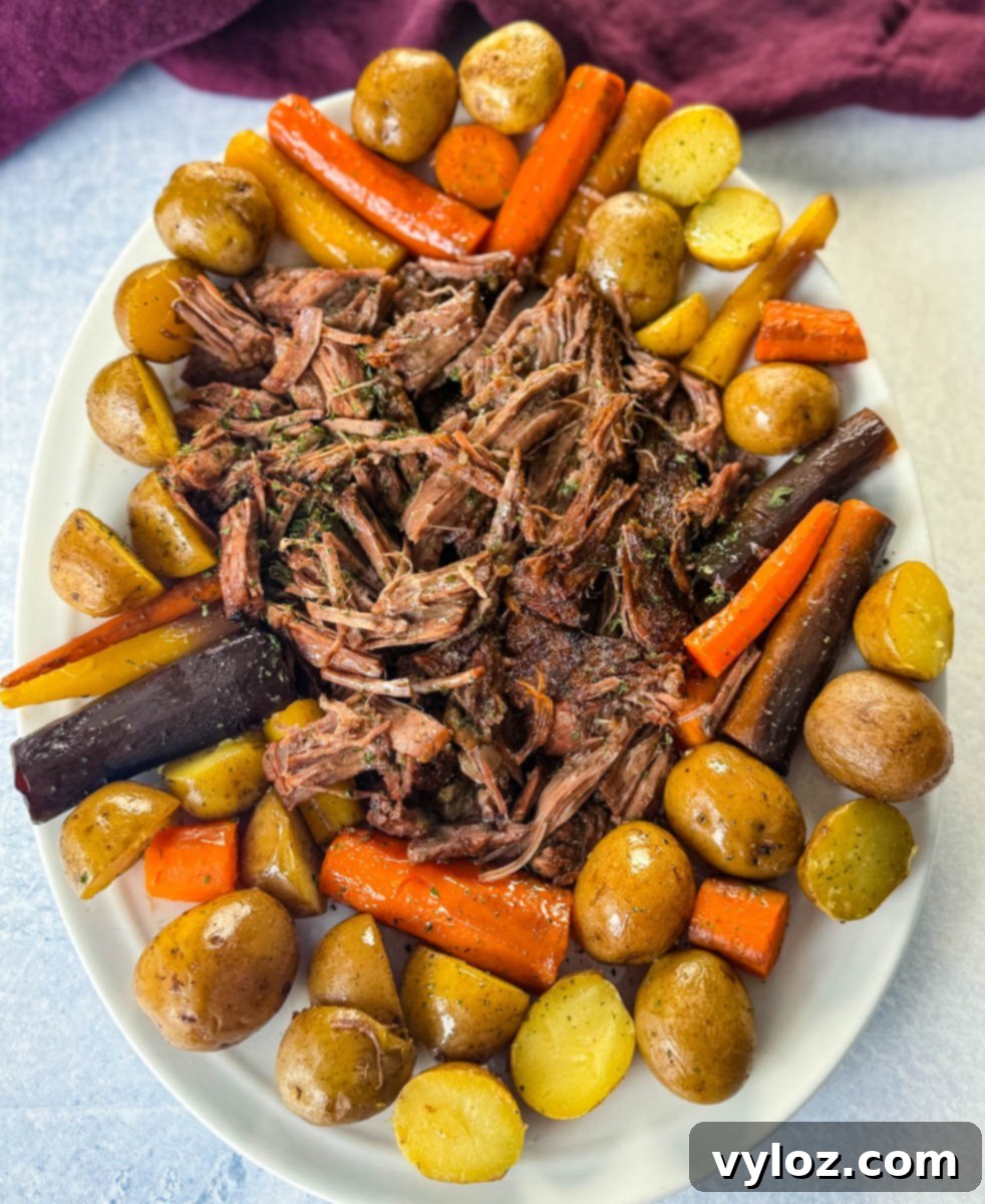 Melt-in-Your-Mouth Slow Cooker Beef Roast 1 featured 52421