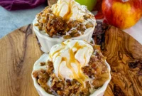 Effortless Crockpot Apple Crumble