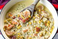 Creamy Shrimp, Bacon, and Sweet Corn Chowder