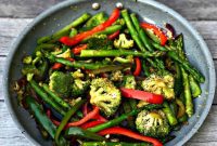 Flavorful Low Carb Ginger Garlic Vegetable Stir Fry