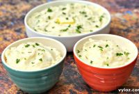 Velvety Instant Pot Garlic Mashed Potatoes