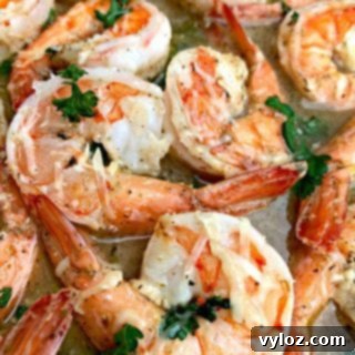 Homemade Red Lobster Garlic Shrimp Scampi 12 close up of red lobster shrimp scampi in a pan