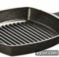 Lodge 10.5 Inch Square Cast Iron Grill Pan