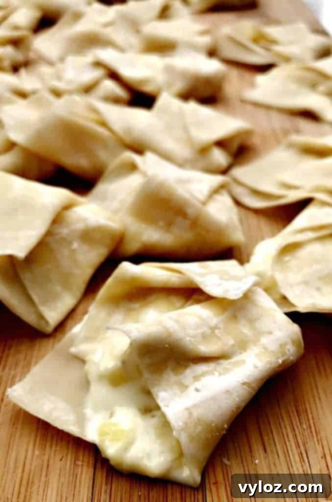 skinny healthy pineapple cream cheese wontons