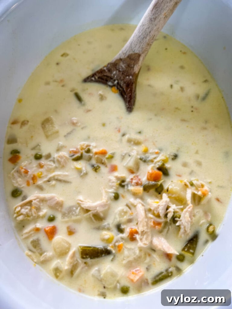 chicken pot pie in a slow cooker Crockpot