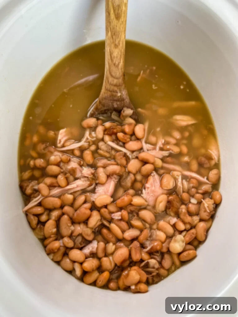 pinto beans and smoked turkey in a slow cooker Crockpot