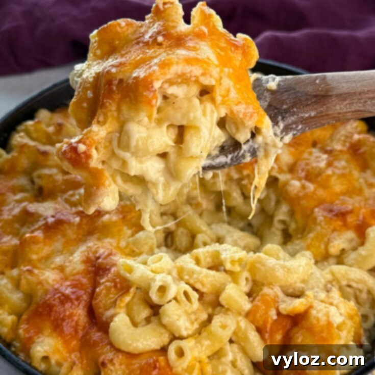 Homemade Southern-Style Soul Food Baked Macaroni and Cheese