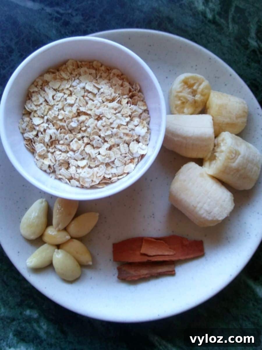 Ingredients for Oats Banana Smoothie Recipe